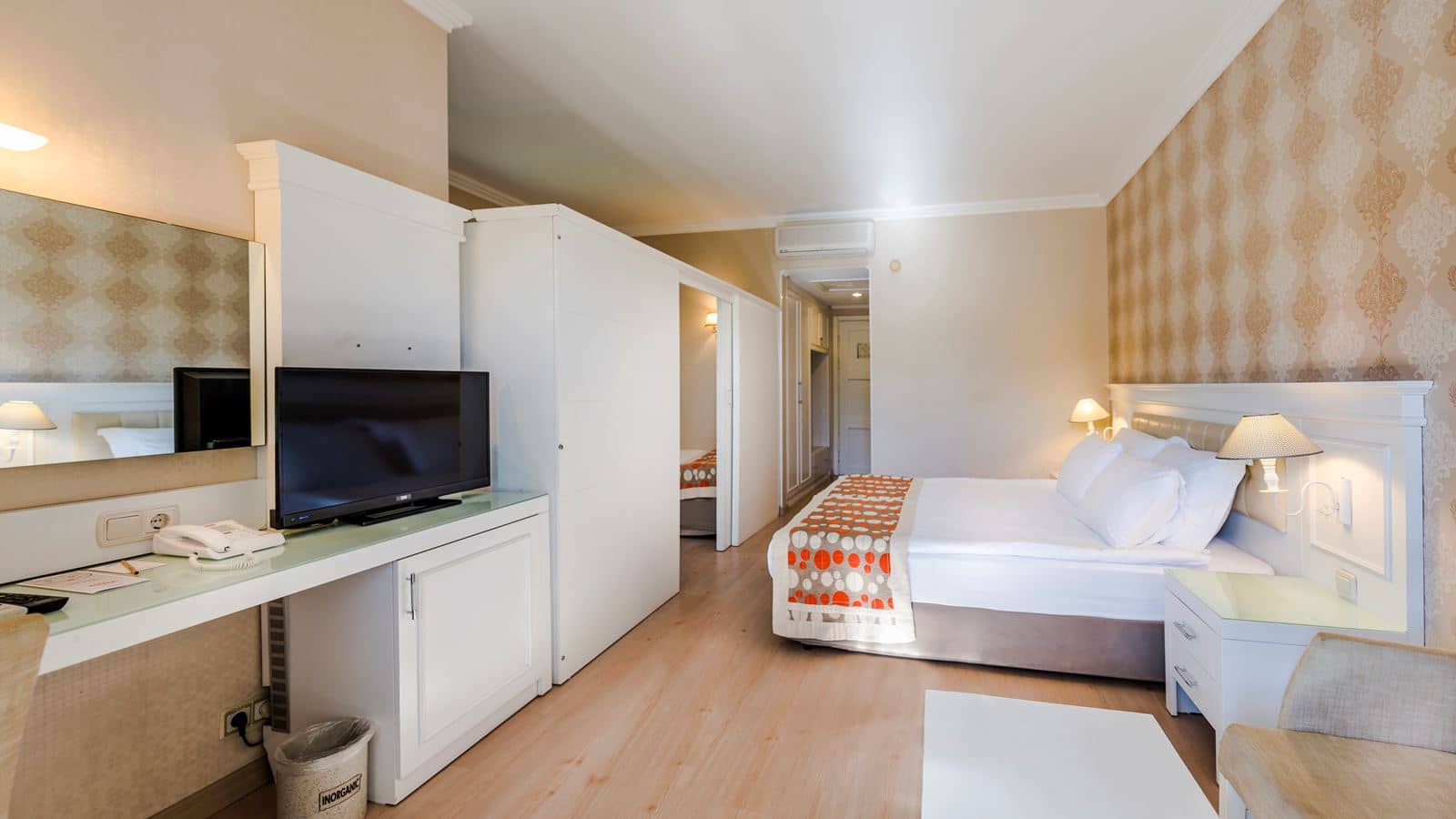 rooms-large-room
