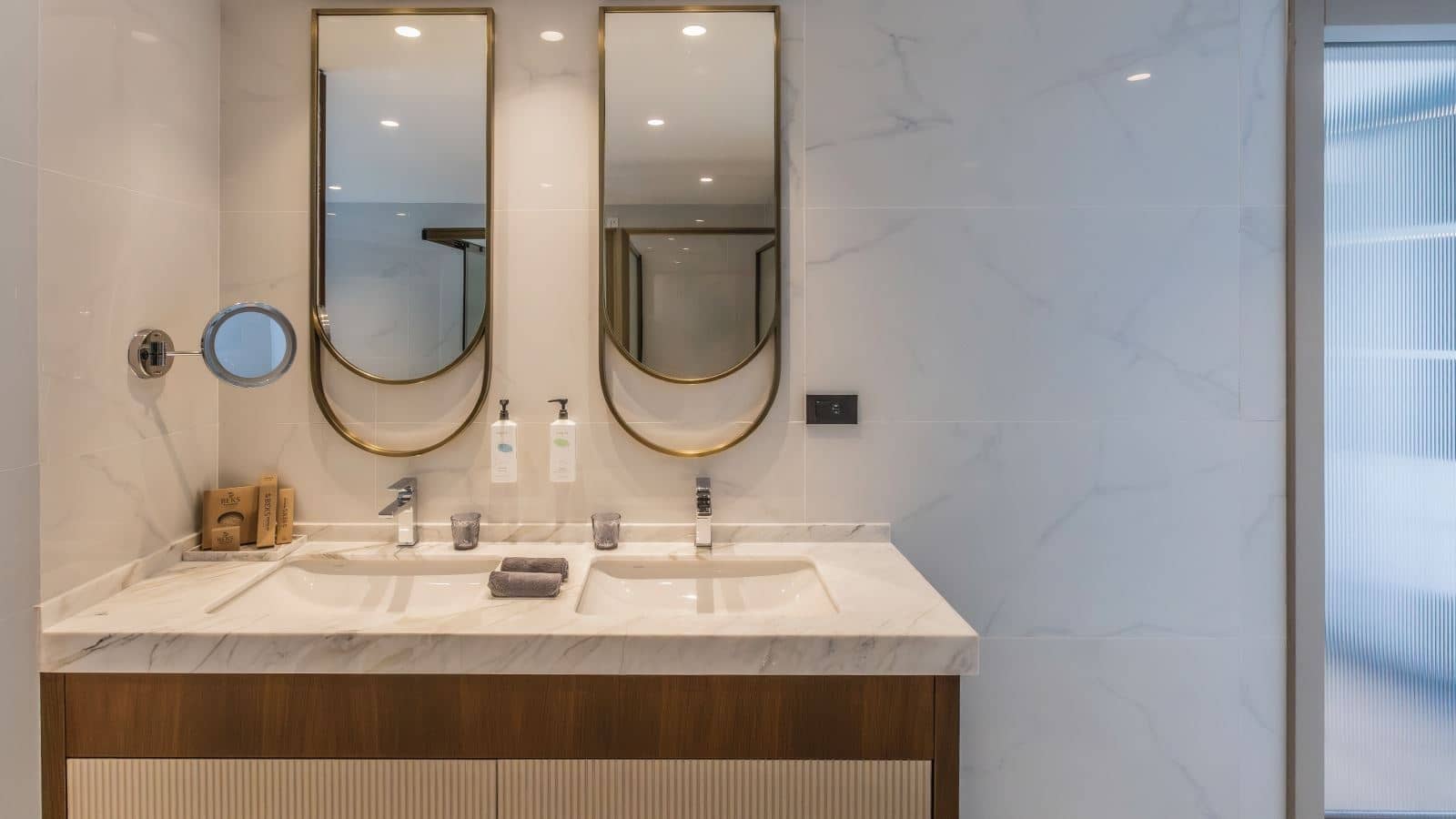 rooms-panoramic-suite