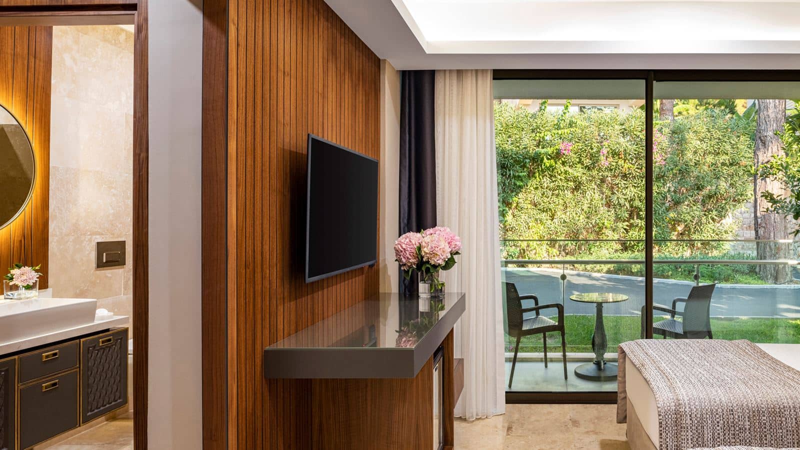 rooms-garden-room