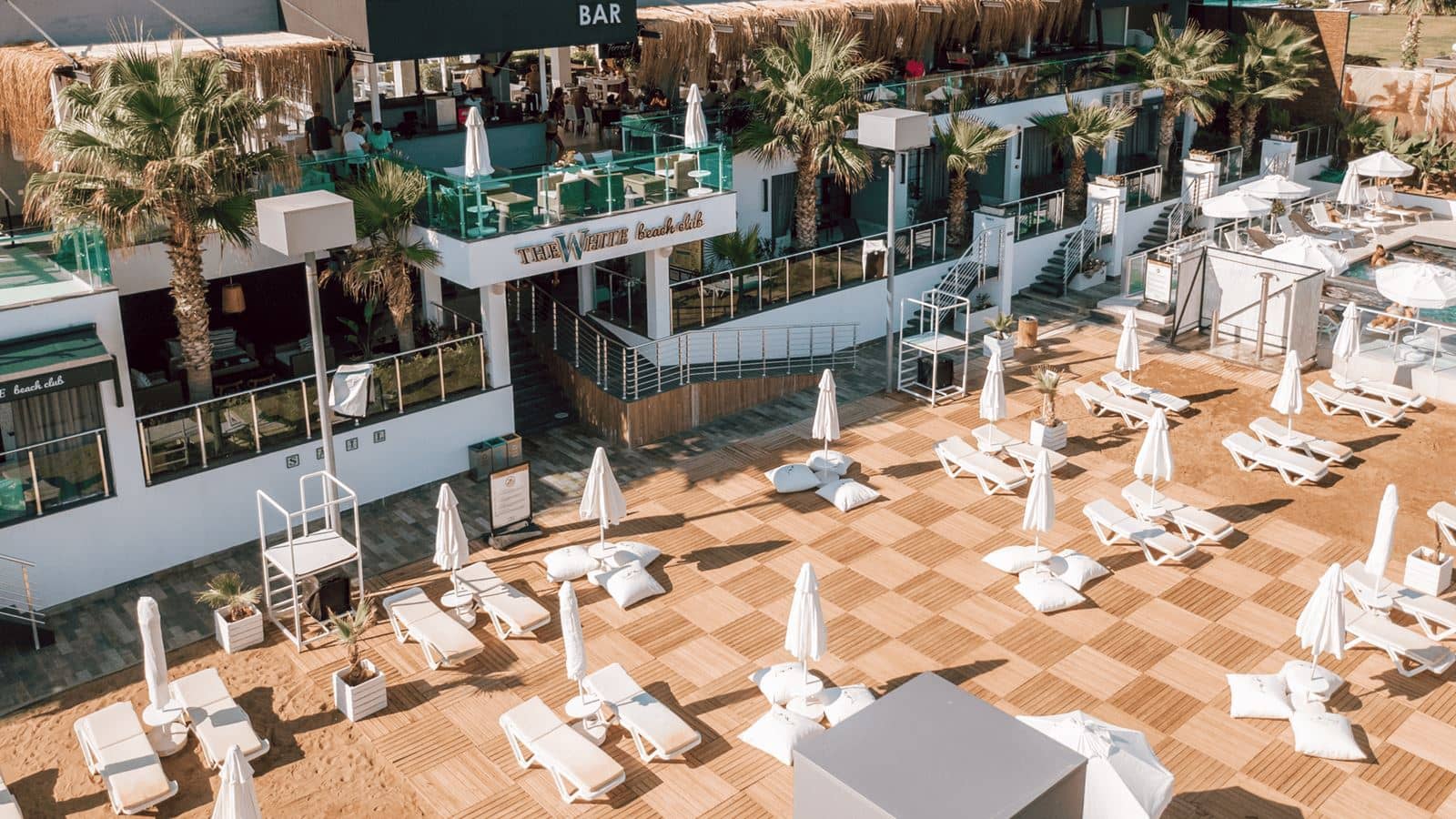 bars-beach-bar