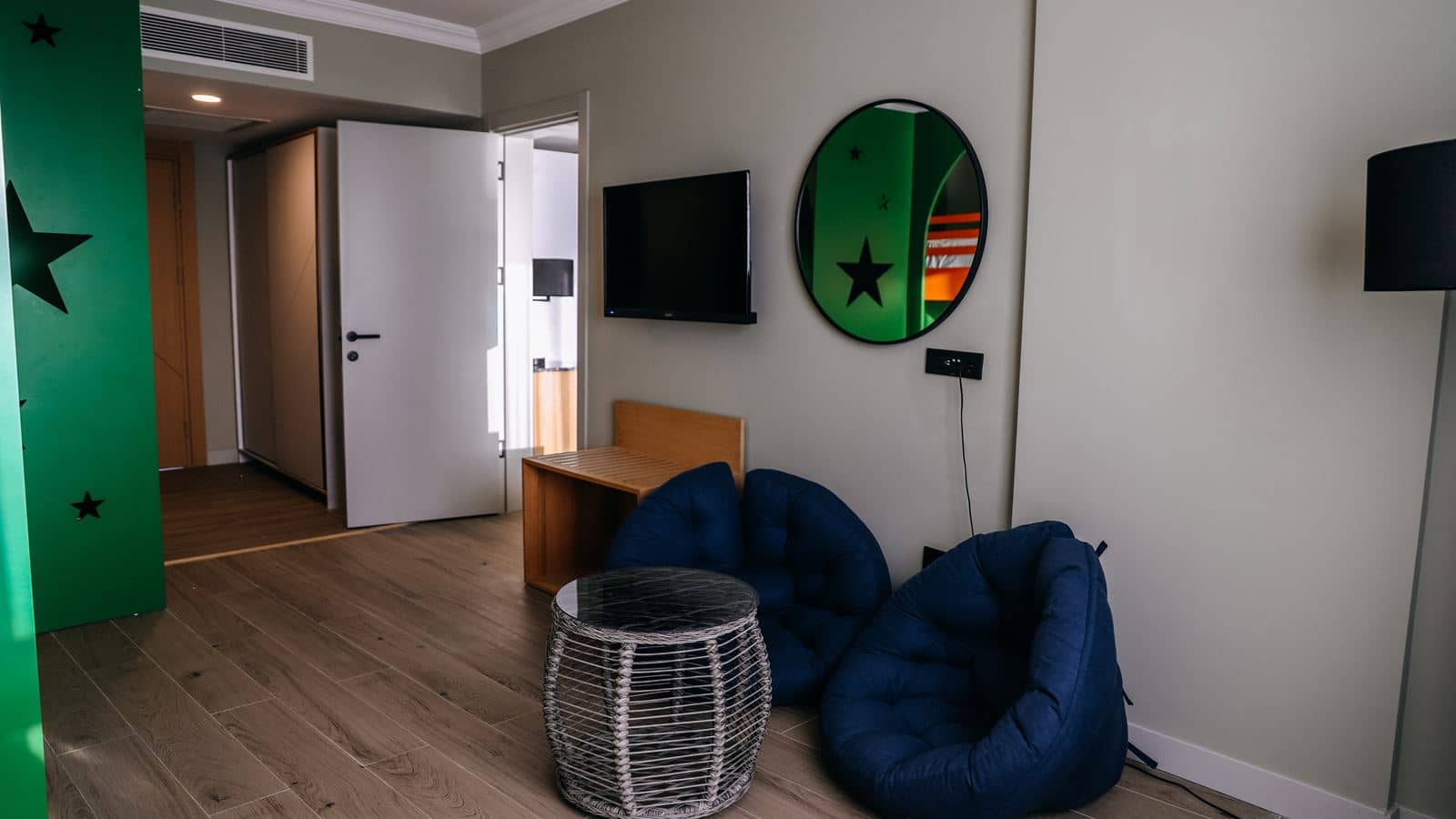 rooms-family-suite