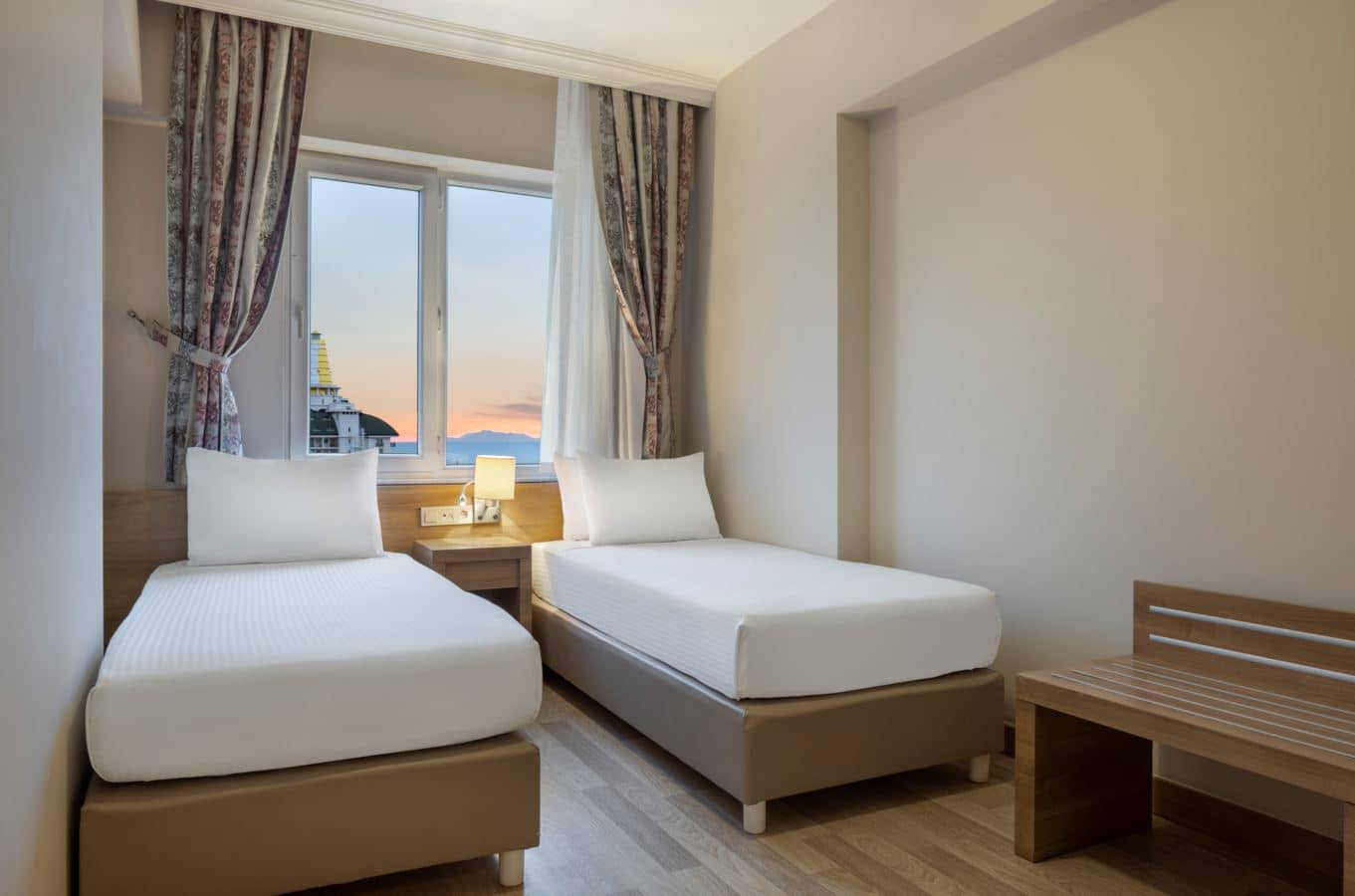 rooms-family-suite