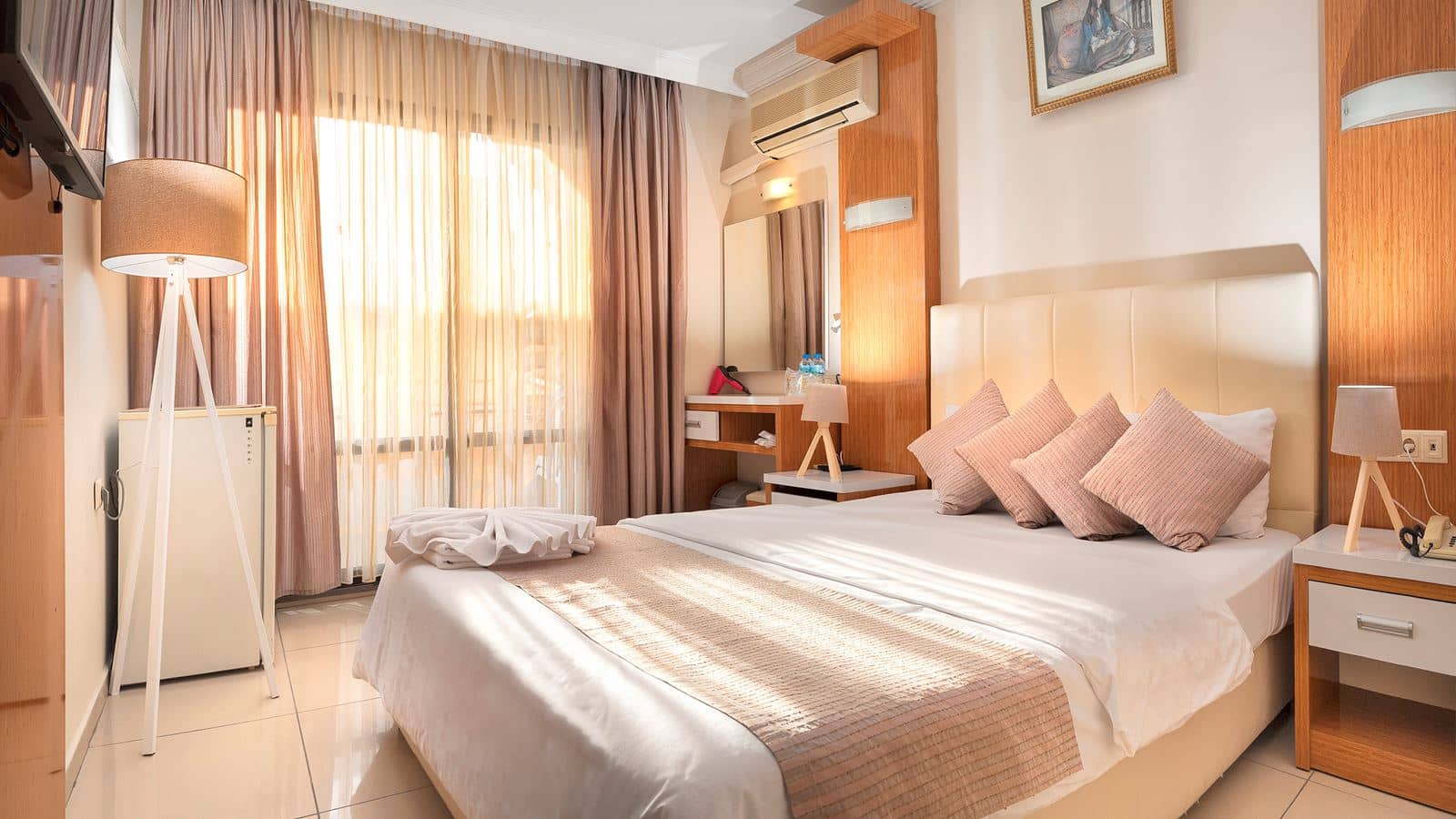 rooms-standard-room