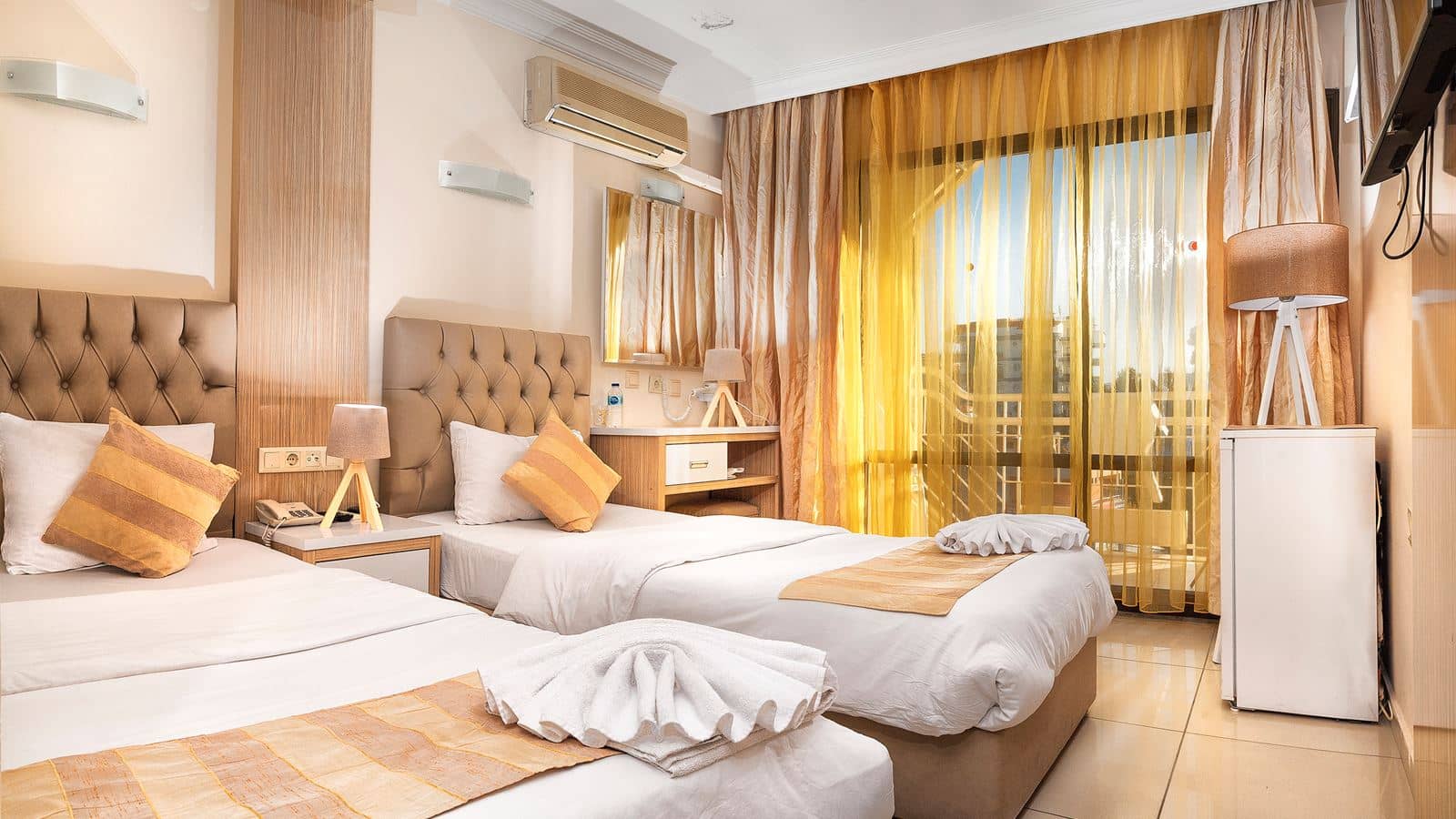 rooms-standard-room