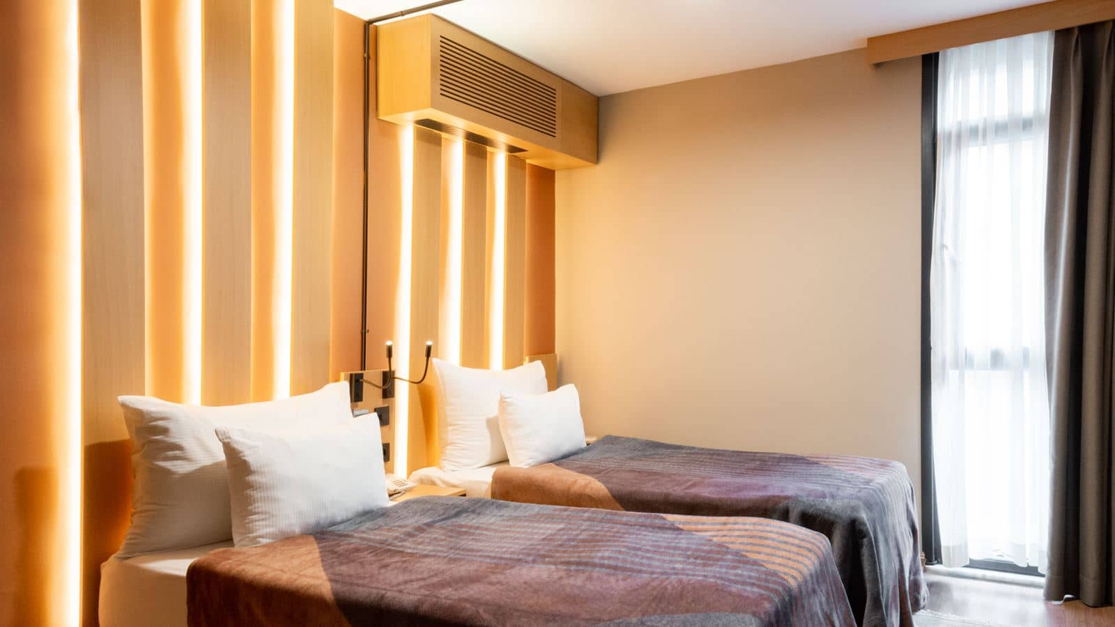 rooms-quadruple-standard