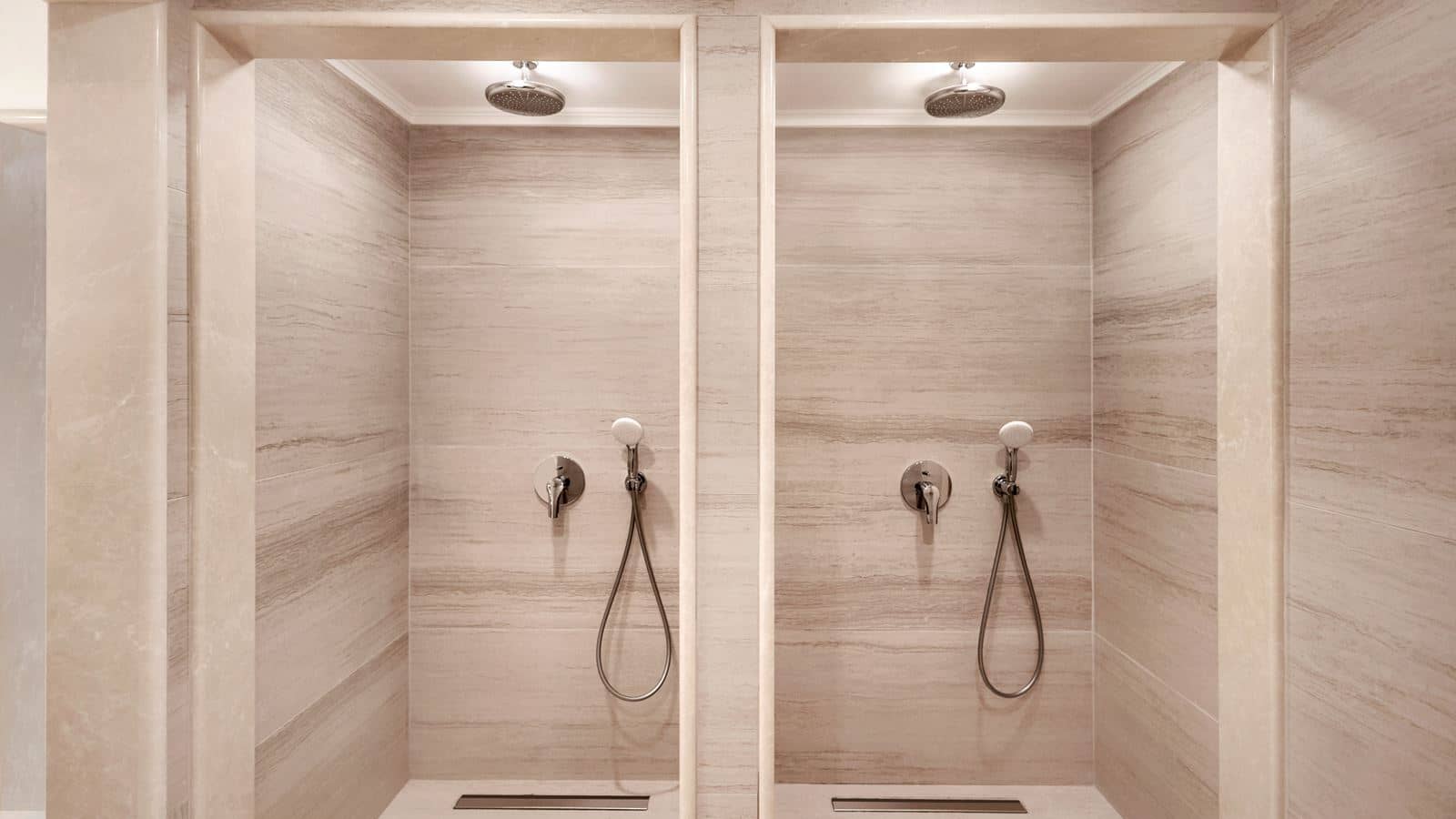 rooms-deluxe-family-suite