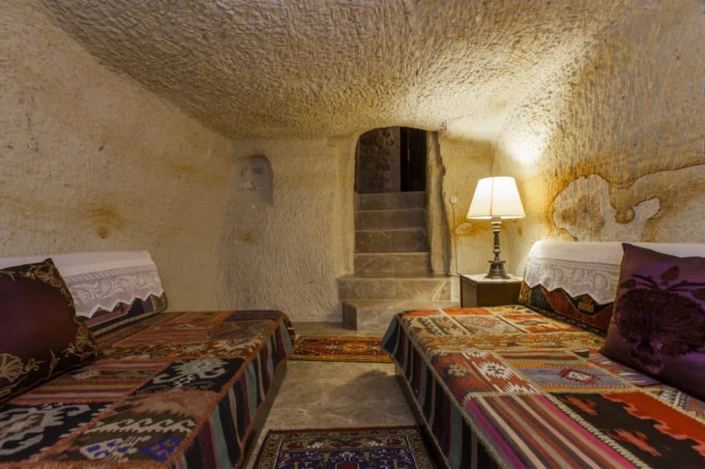 rooms-deluxe-room
