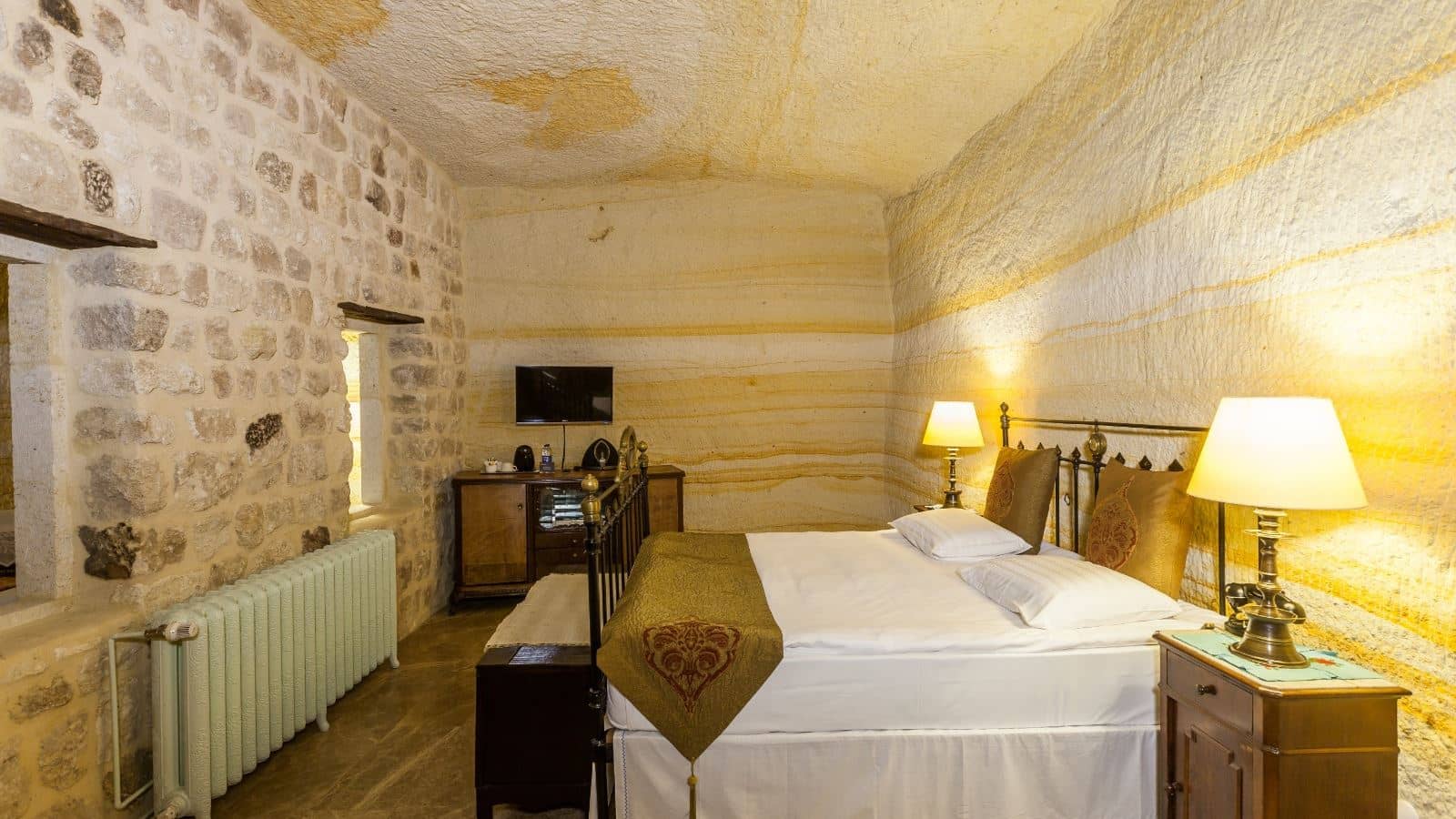 rooms-suite-room