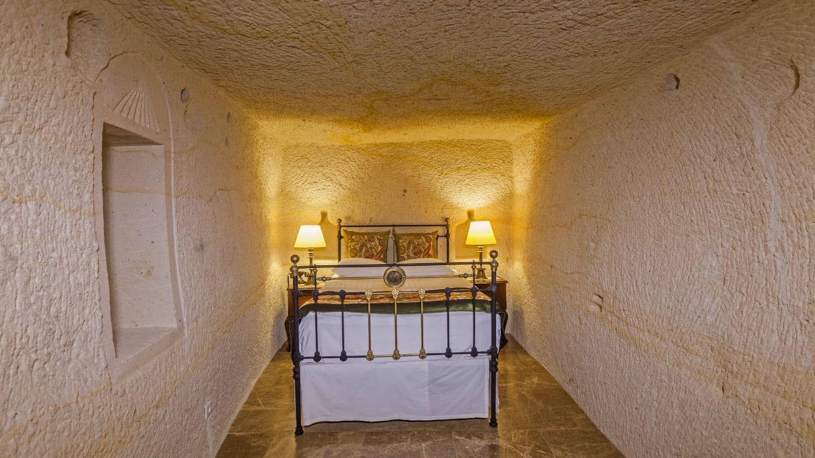 rooms-suite-room