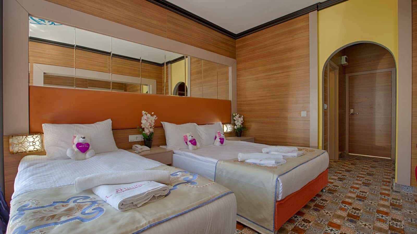 rooms-club-standard-room