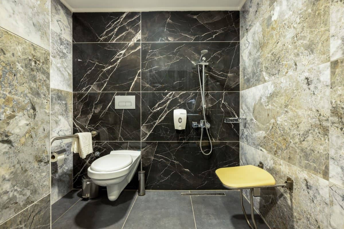 rooms-handicaped-room