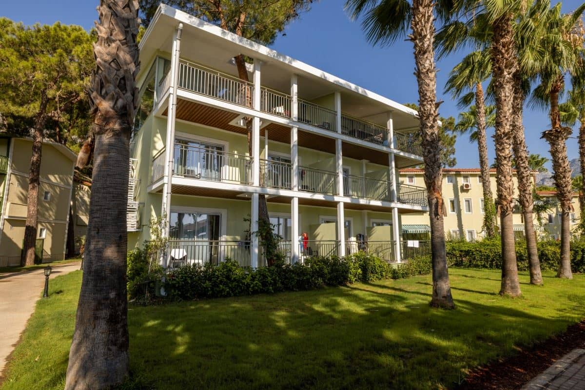 rooms-flora-suite