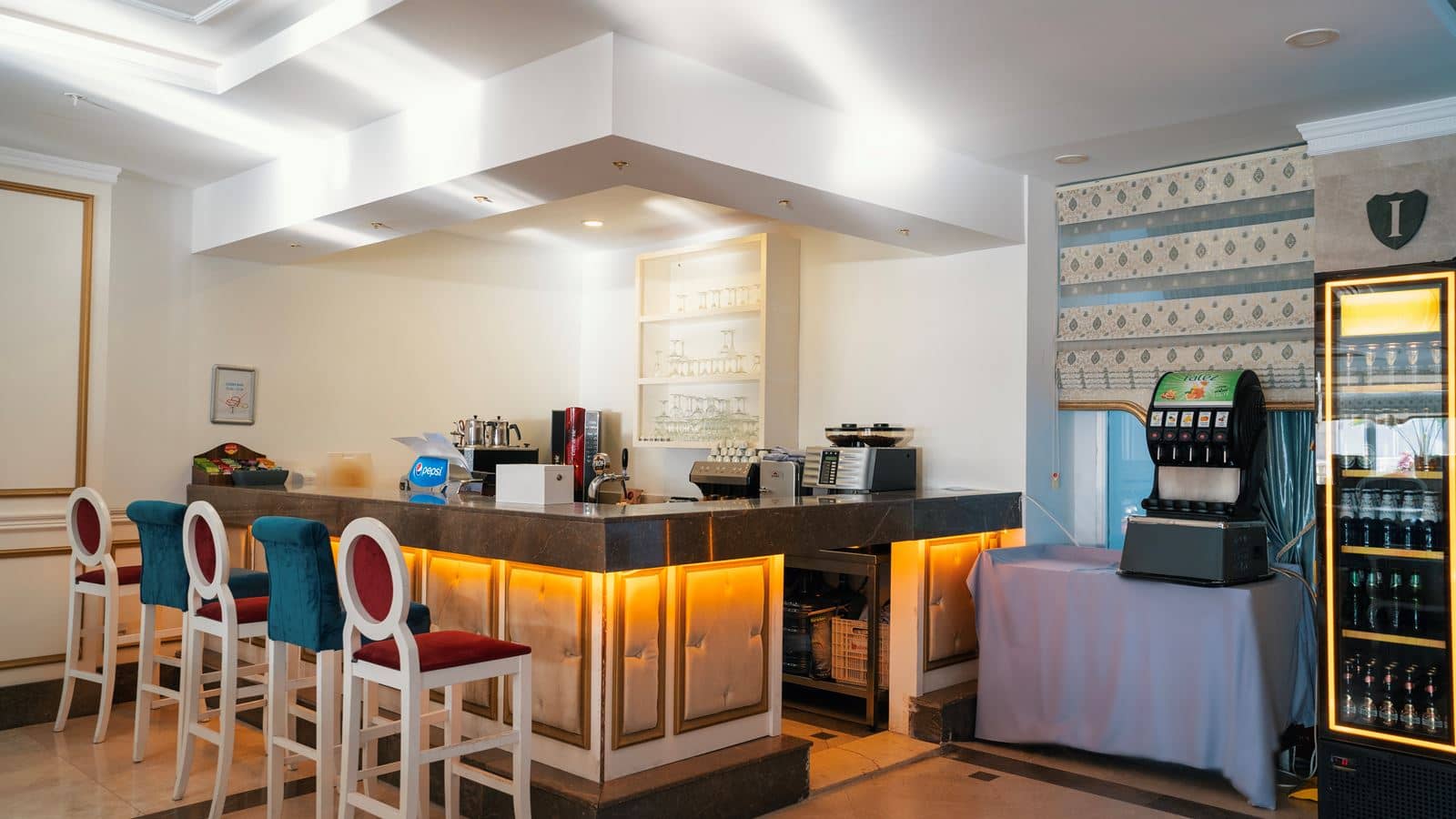 bars-lobby-bar