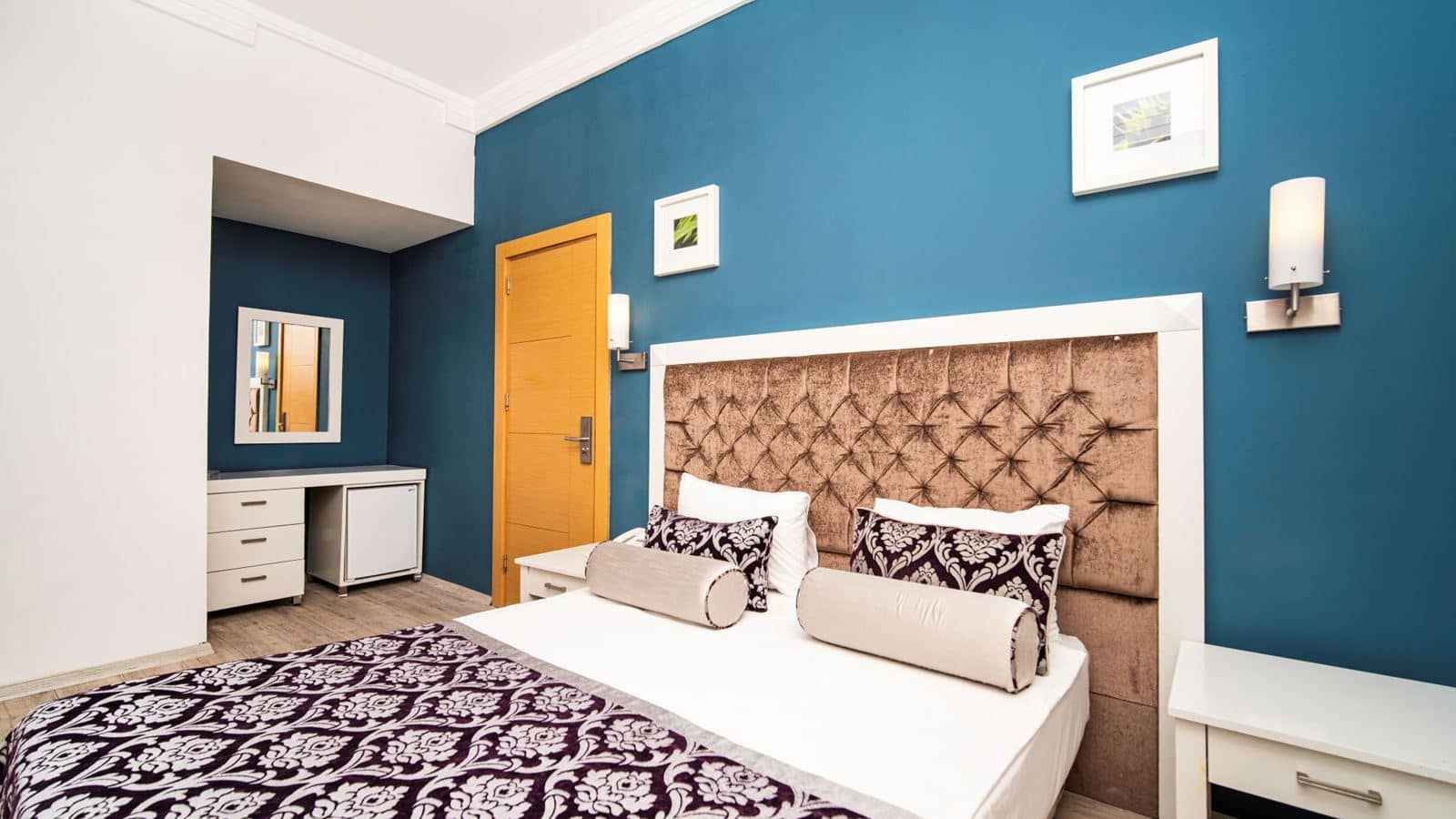 rooms-economy-room