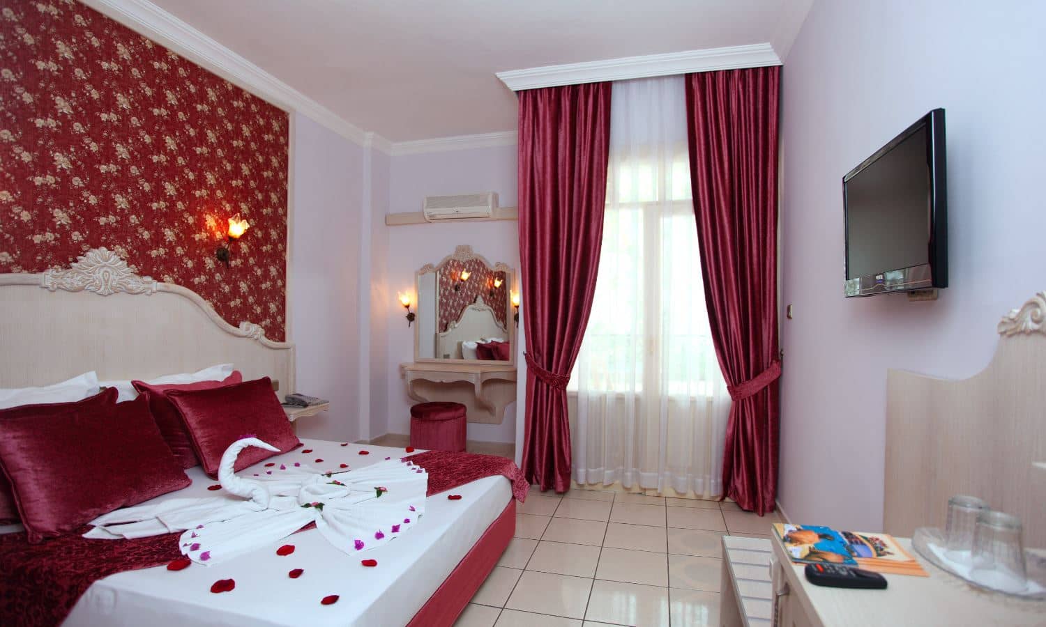 rooms-family-room
