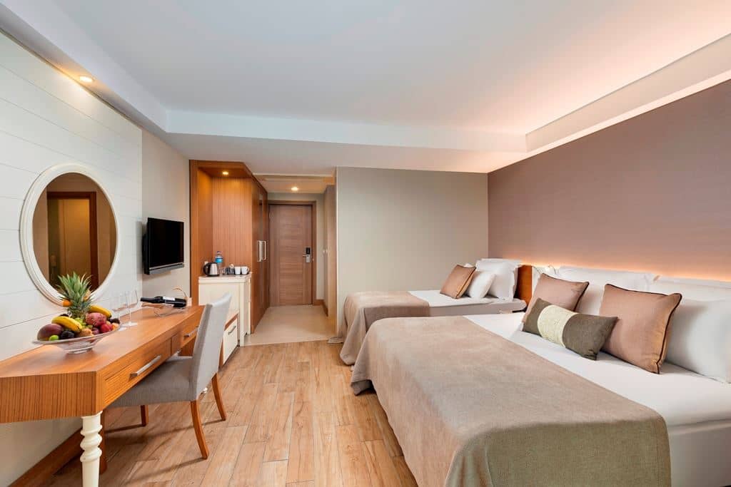 rooms-standard-room
