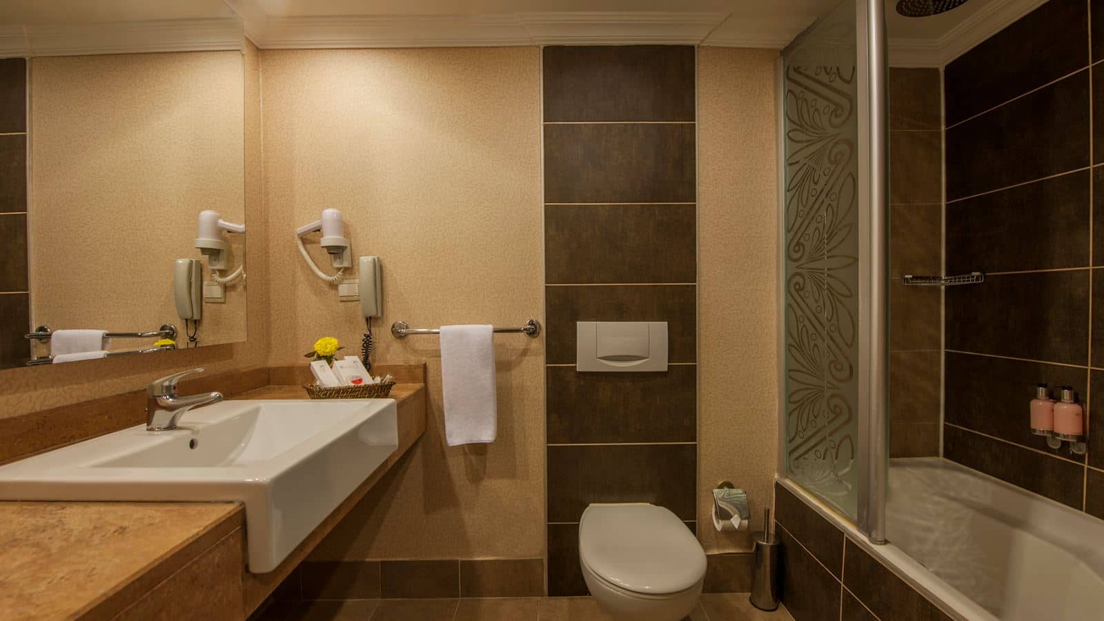 rooms-standard-room