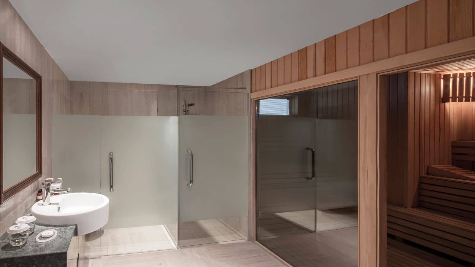 rooms-presidential-villa
