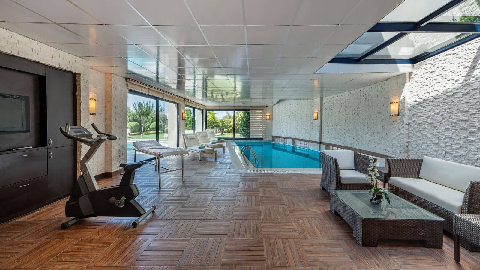 rooms-vip-villa