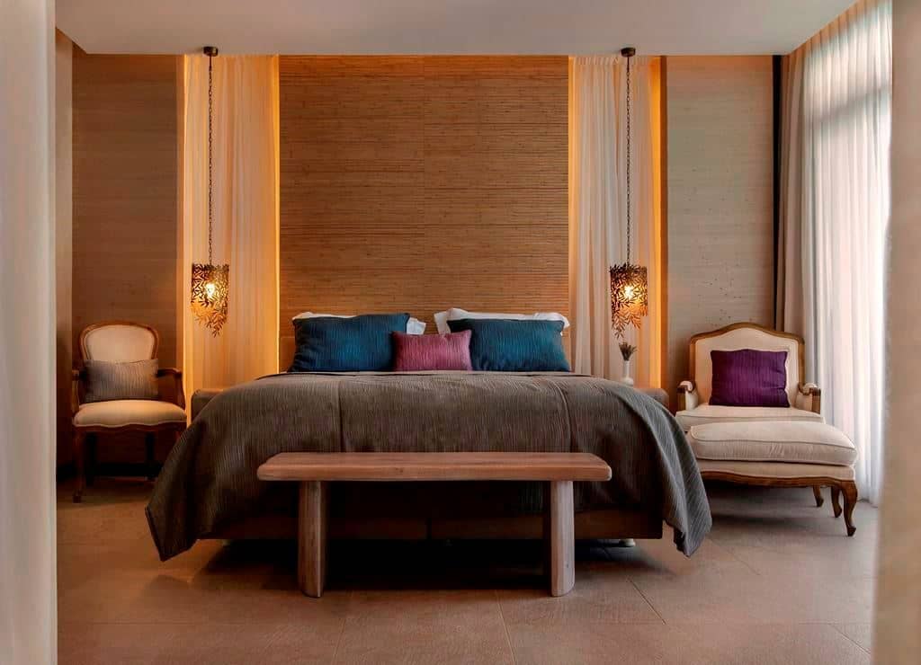 rooms-superior-room