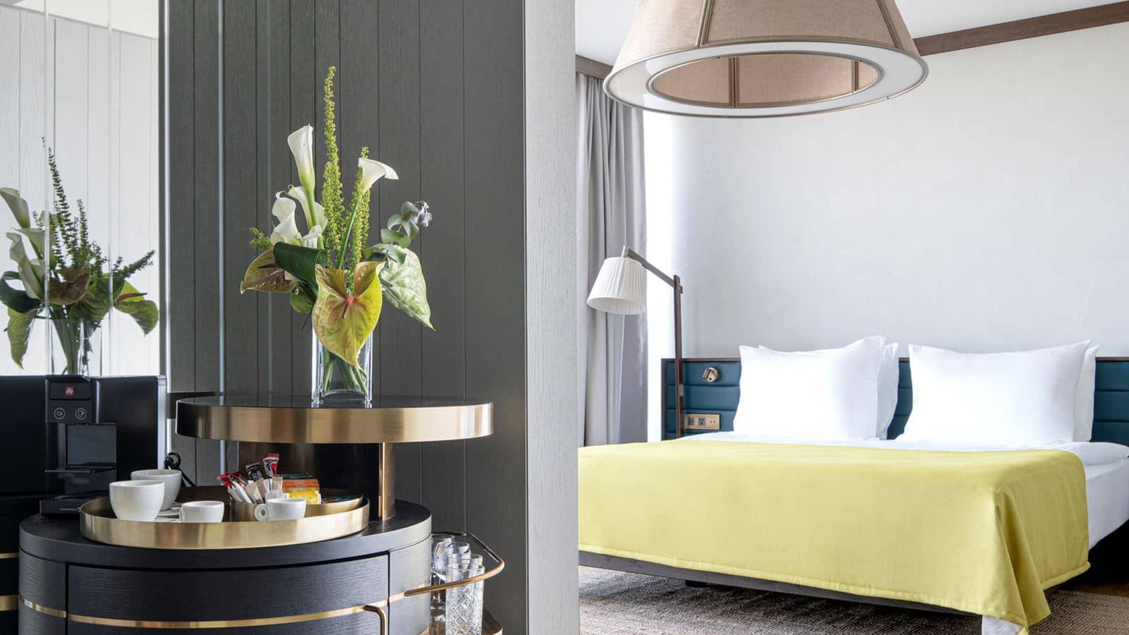 rooms-deluxe-room