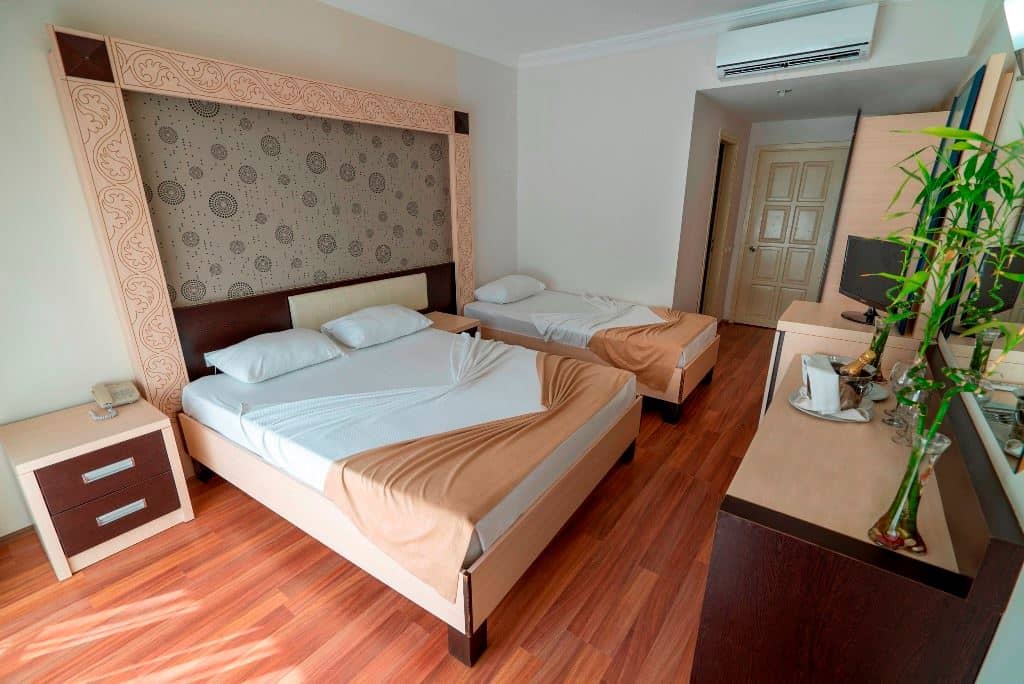 rooms-standard-room