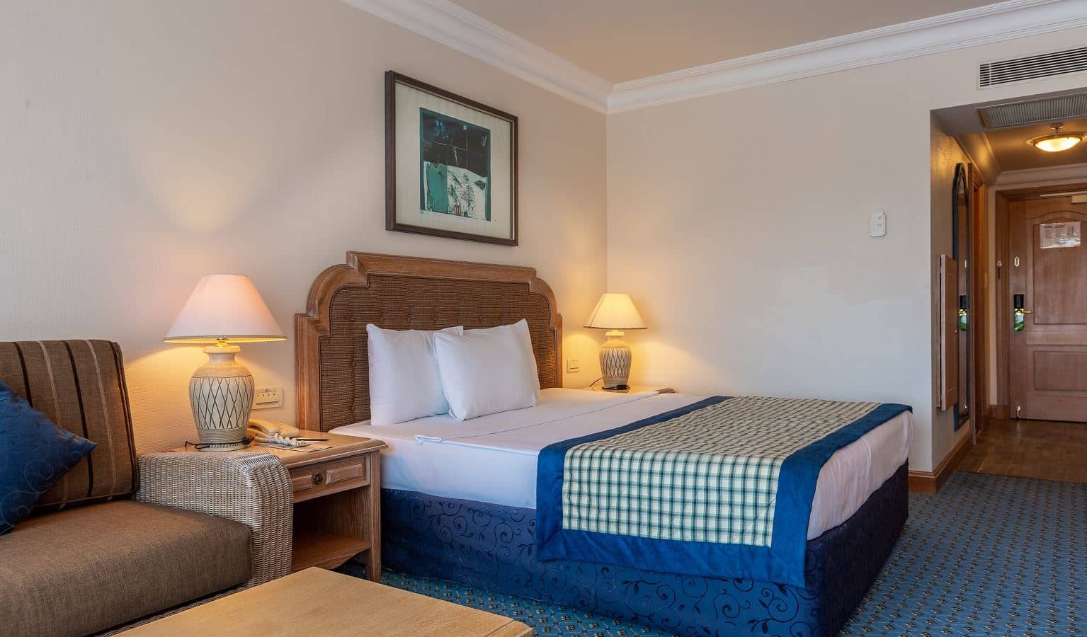 rooms-standard-room
