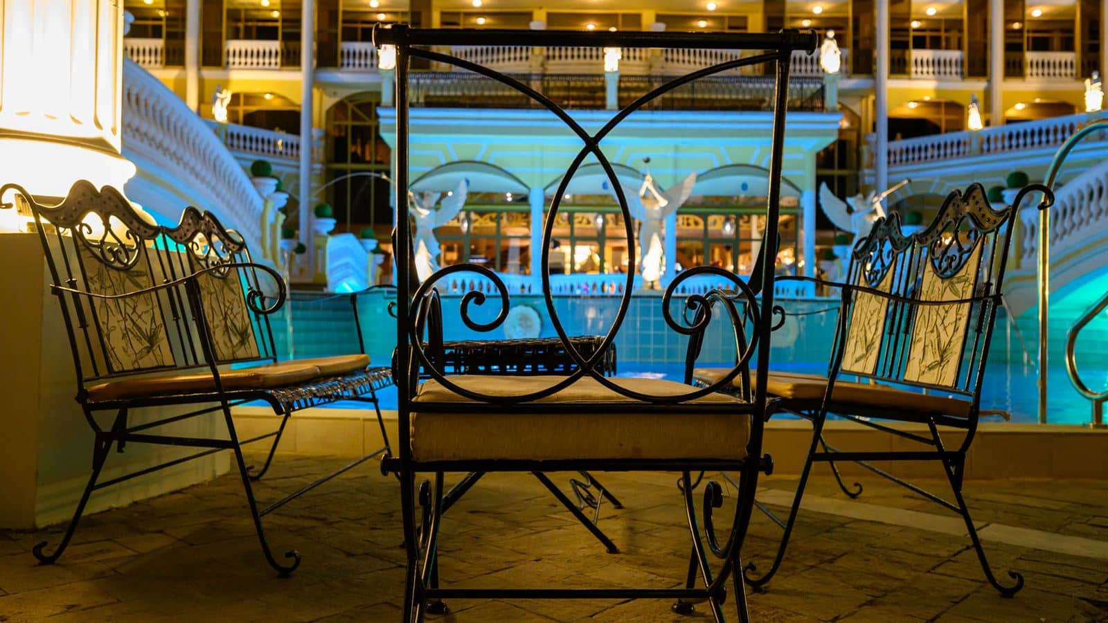 bars-pool-bar