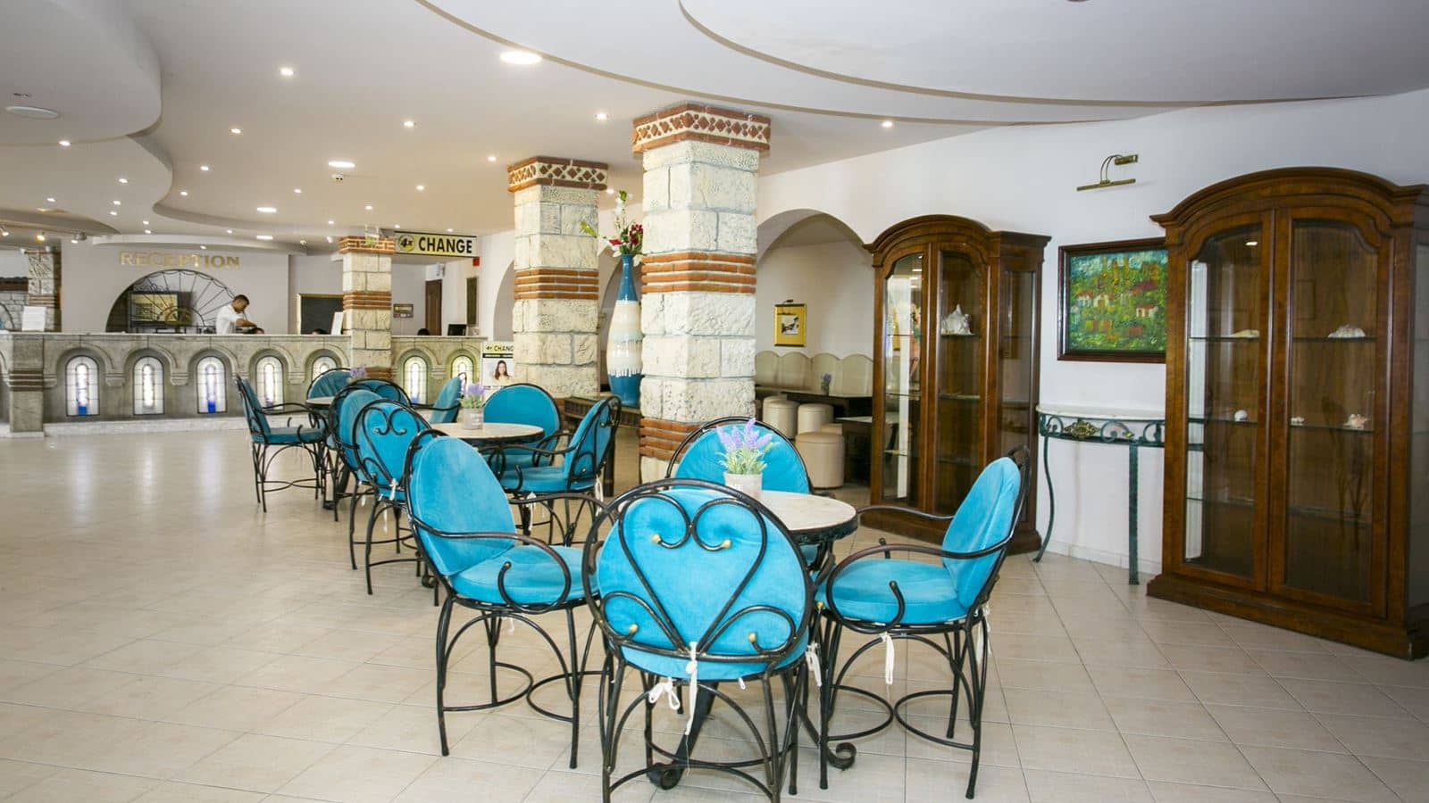 bars-lobby-bar