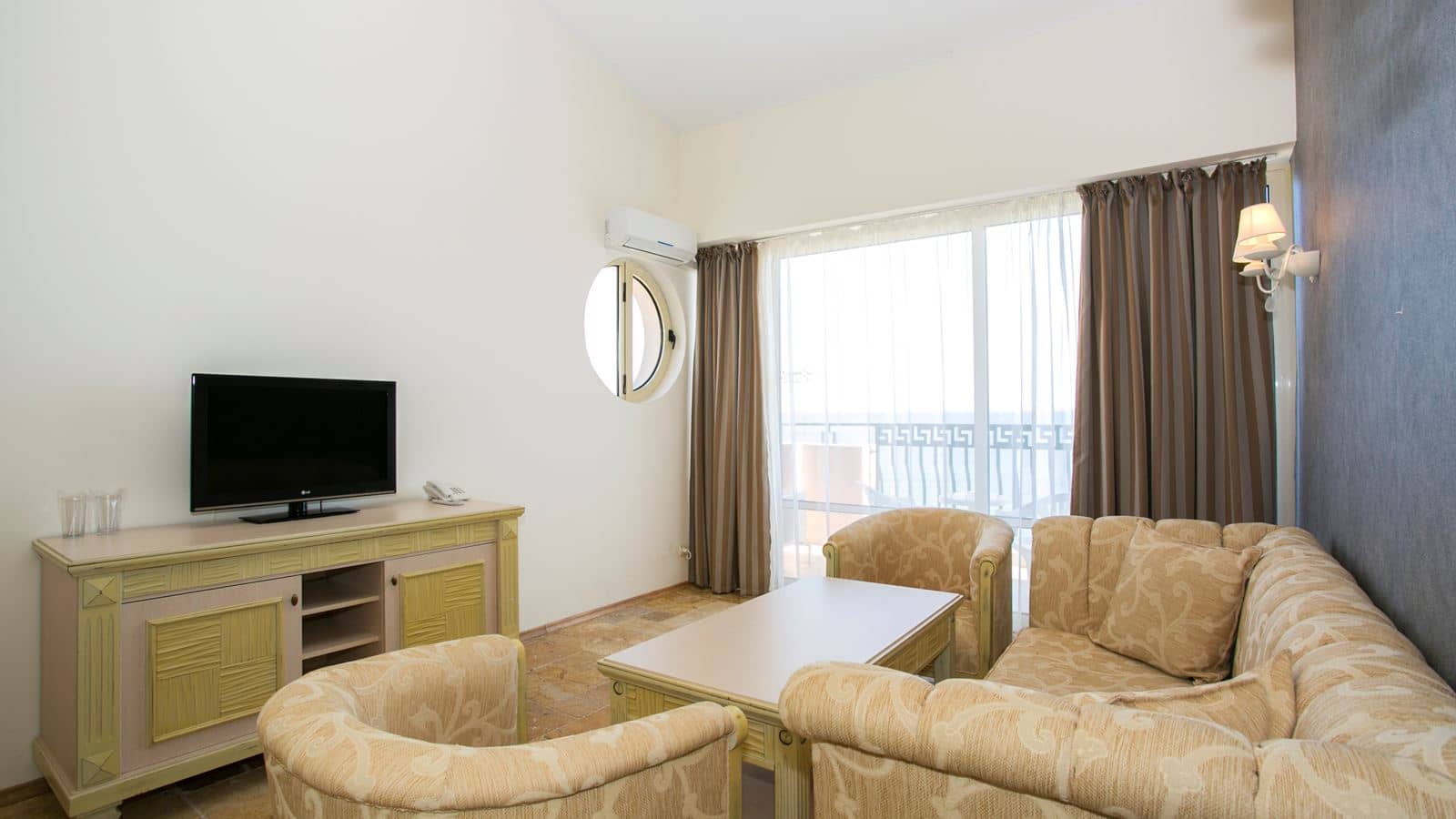 rooms-maisonette-sea-view