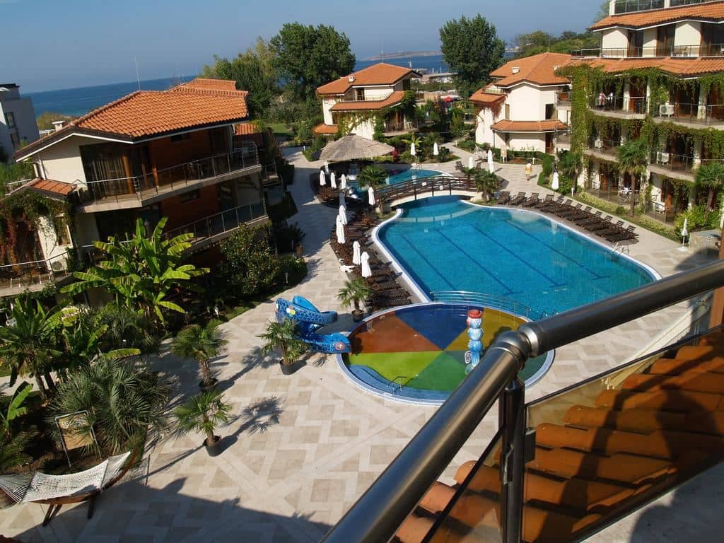 pools-pools