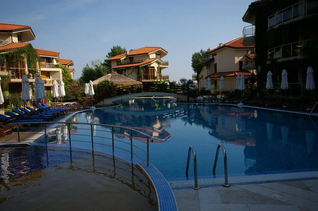 pools-pools