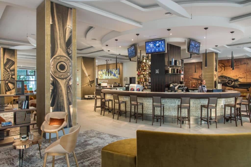 bars-lobby-bar