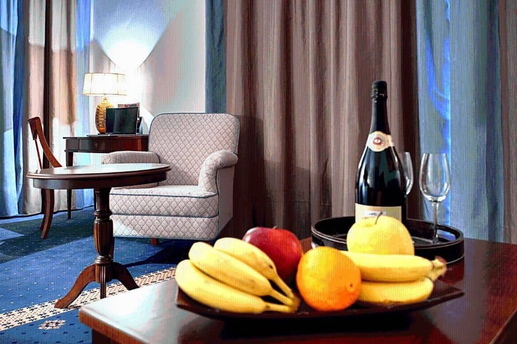 rooms-twin-standard-room-seaview-balcony