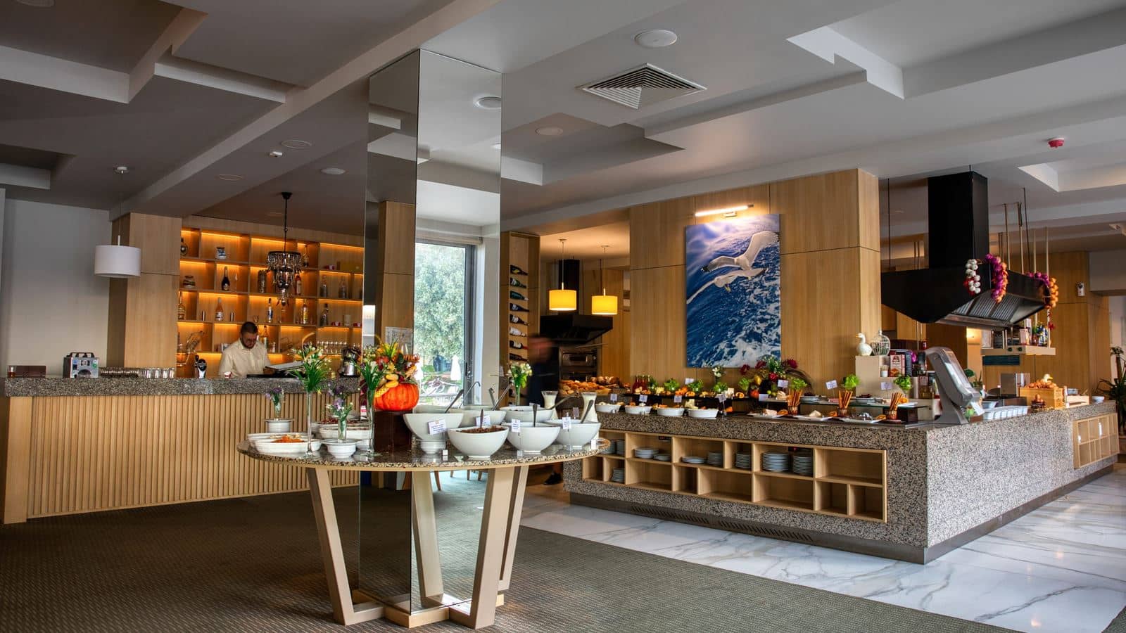 restaurants-main-restaurant