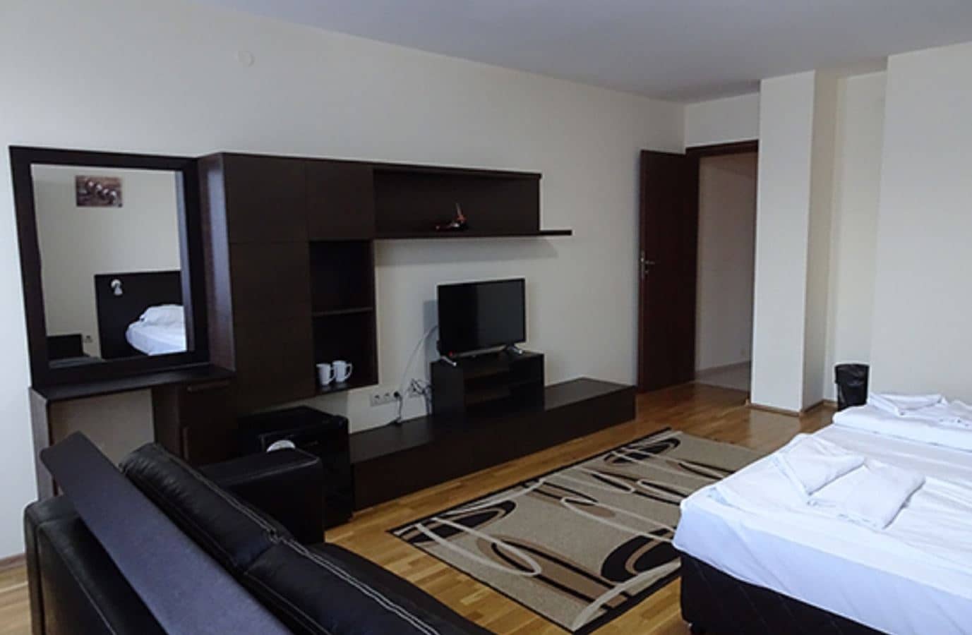 rooms-2-bedroom-standard-apartment-balcony
