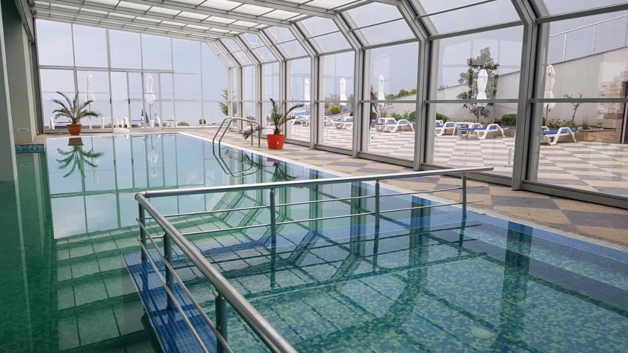 pools-indoor-pool