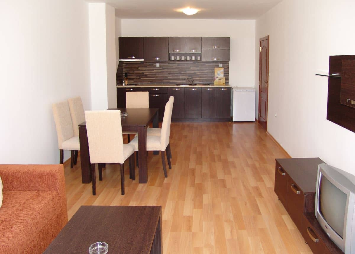 rooms-1-bedroom-standard-apartment-balcony-or-terrace