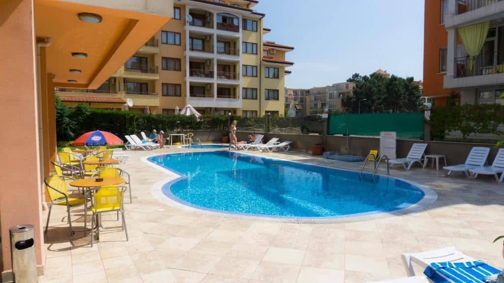 pools-pools