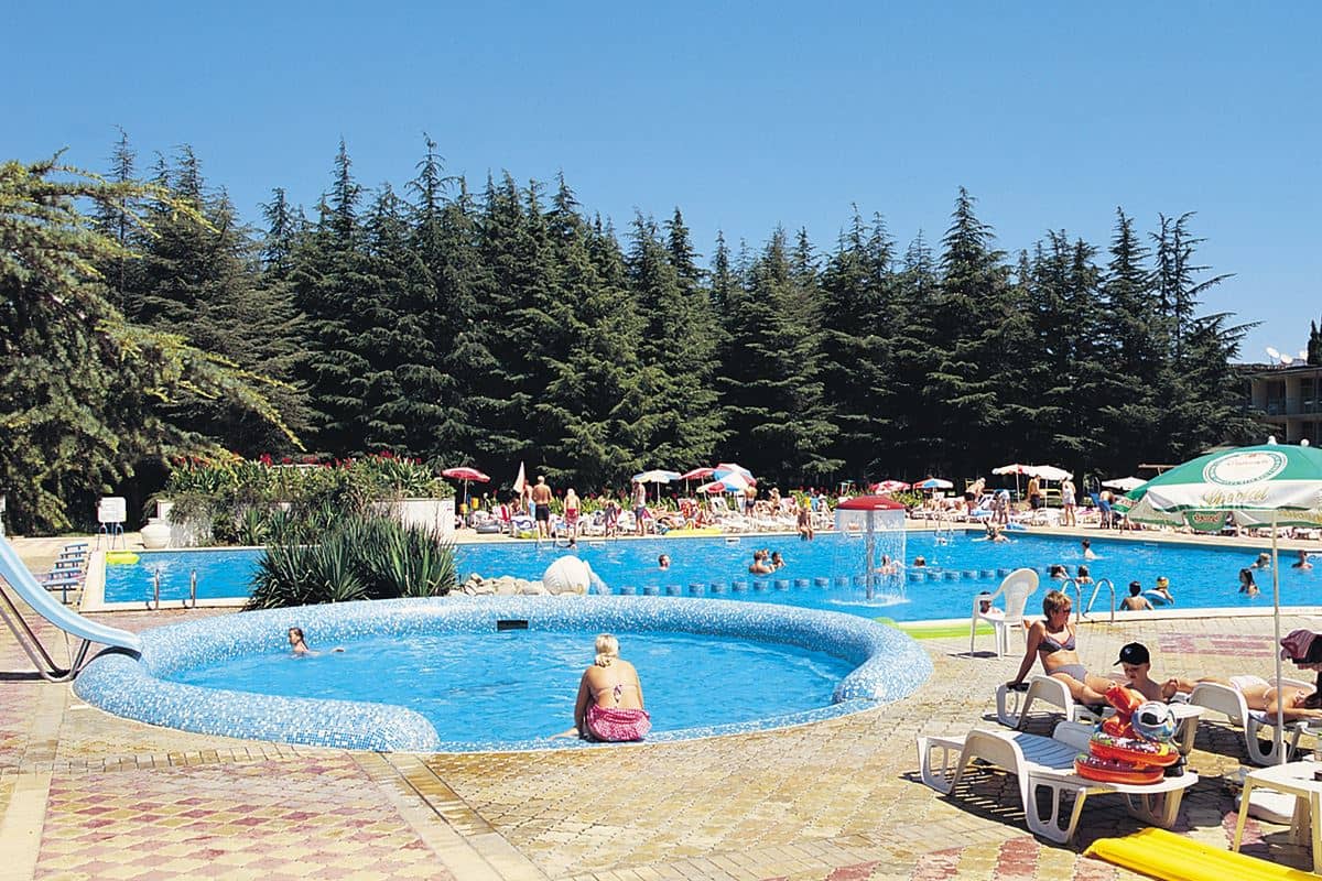 pools-pools