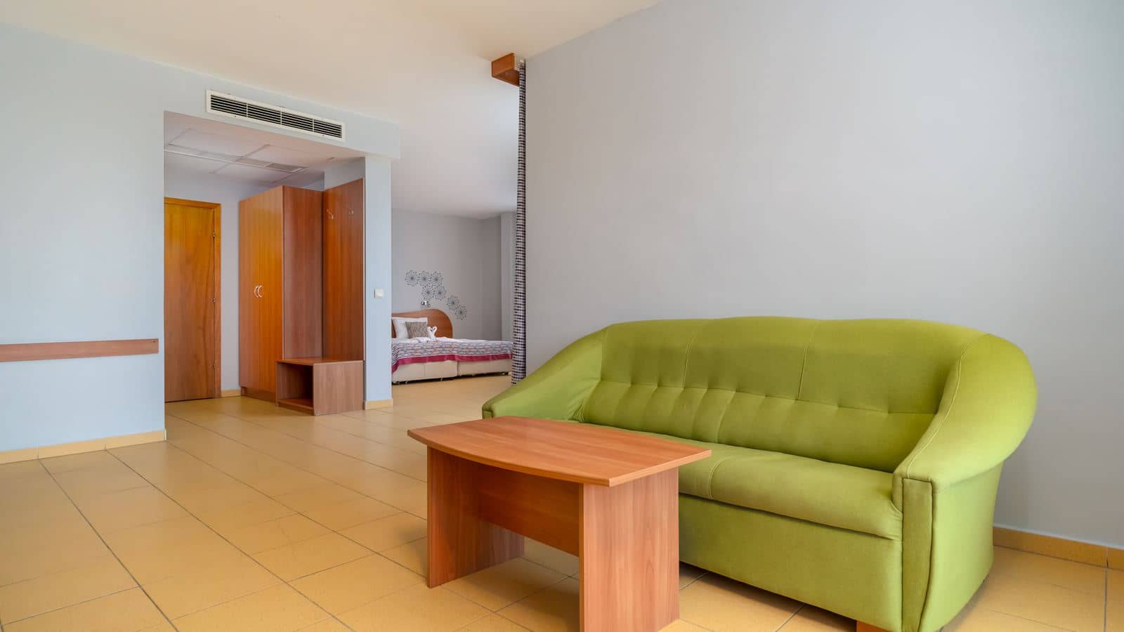 rooms-suite-room