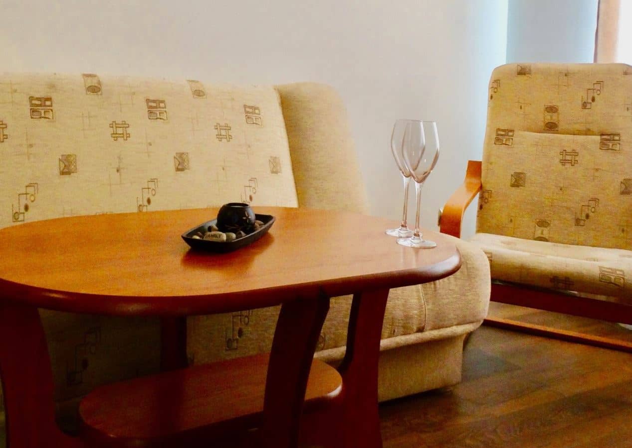 rooms-standard-apartment-balcony-or-terrace