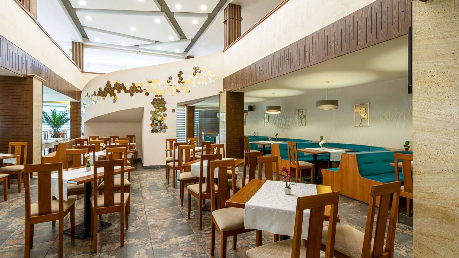 restaurants-main-restaurant