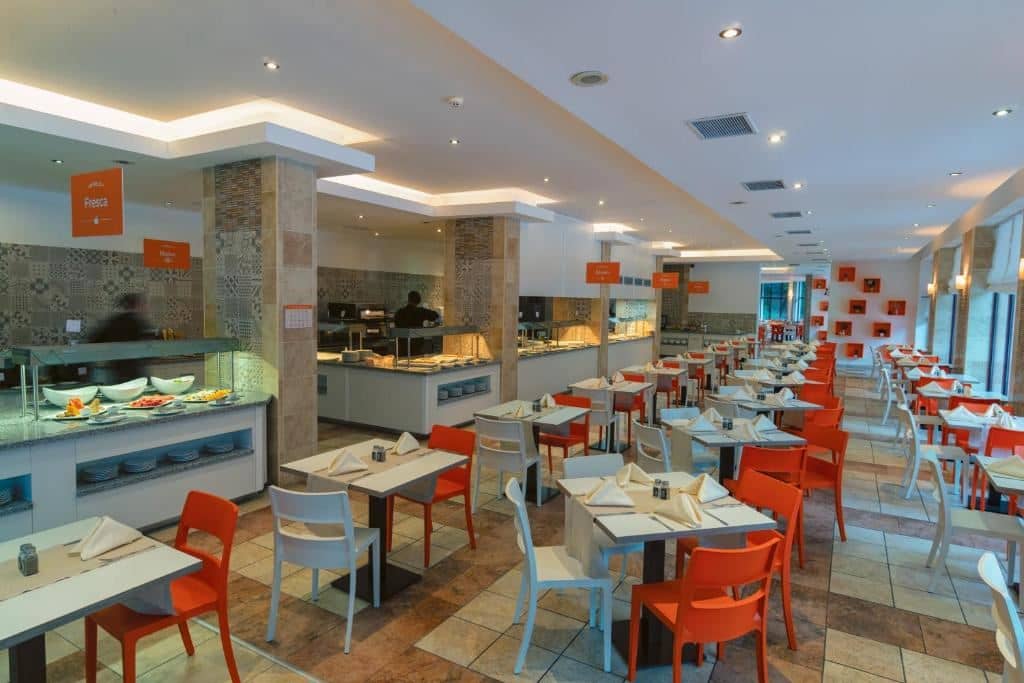 restaurants-restaurants