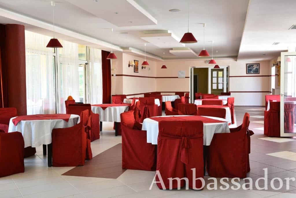 restaurants-restaurants