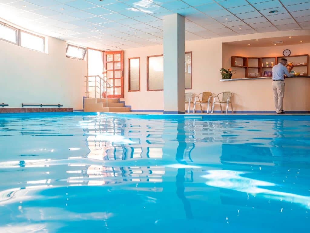 pools-indoor-pool
