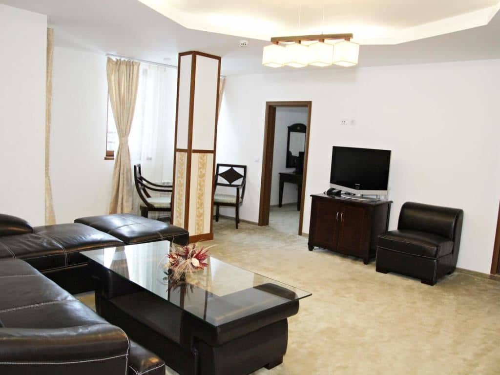 rooms-double-standard-suite