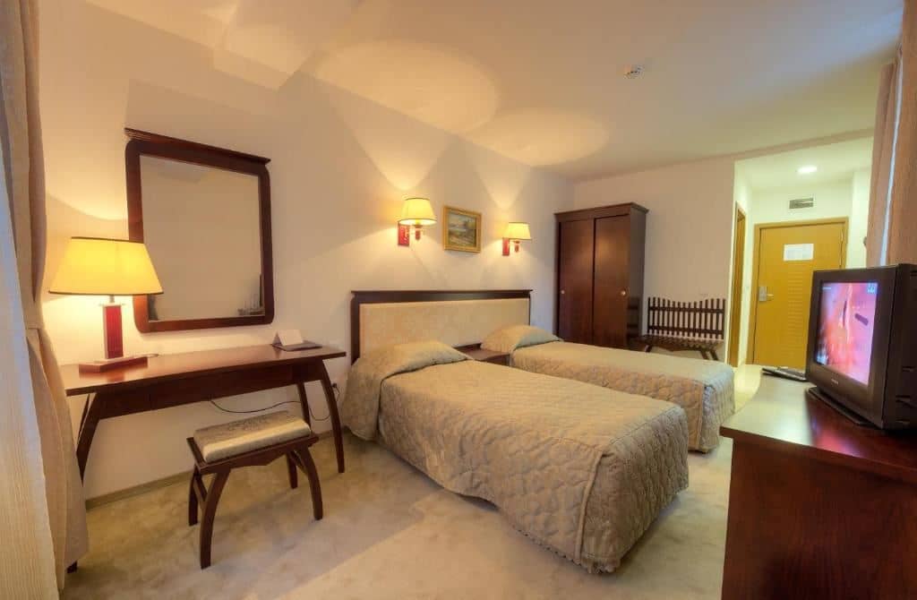 rooms-double-standard-room