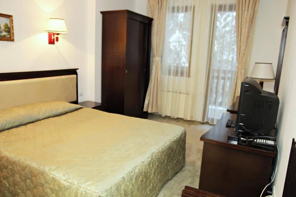 rooms-double-standard-room