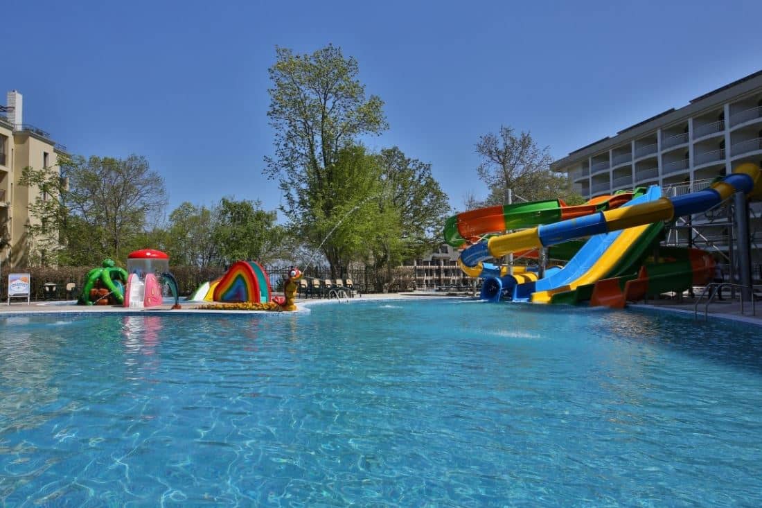 water-park-water-park